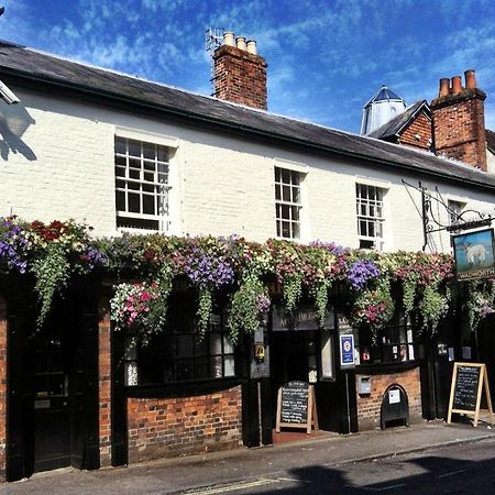 The Lamb Inn Marlborough Exterior photo