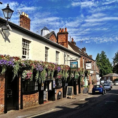 The Lamb Inn Marlborough Exterior photo